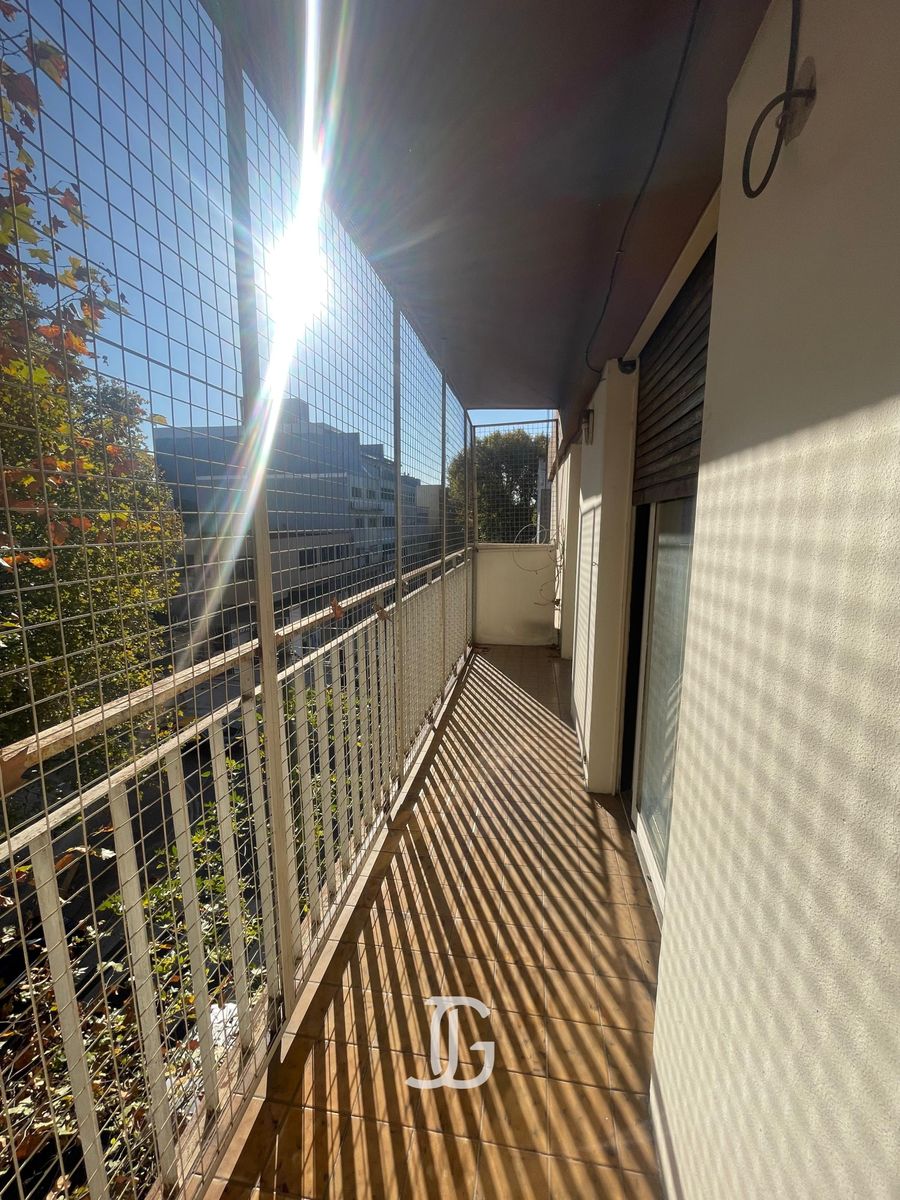 Departamento 4 ambientes C/ Dep. - Argerich 600- FLORES