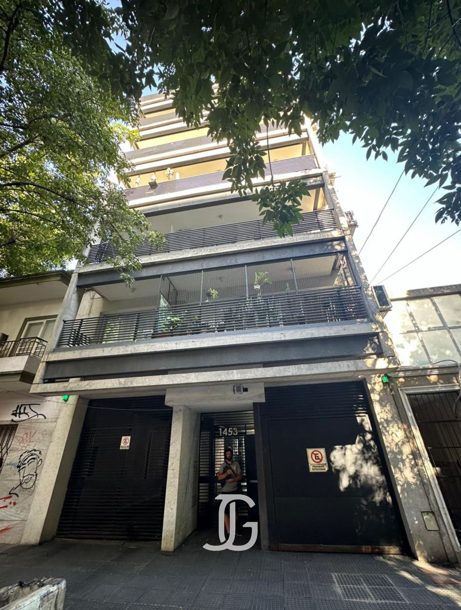 Hermoso 2 Amb. C/ Cochera . Amoblado. E. Ravignani 1400. PALERMO HOLLYWOOD - 1