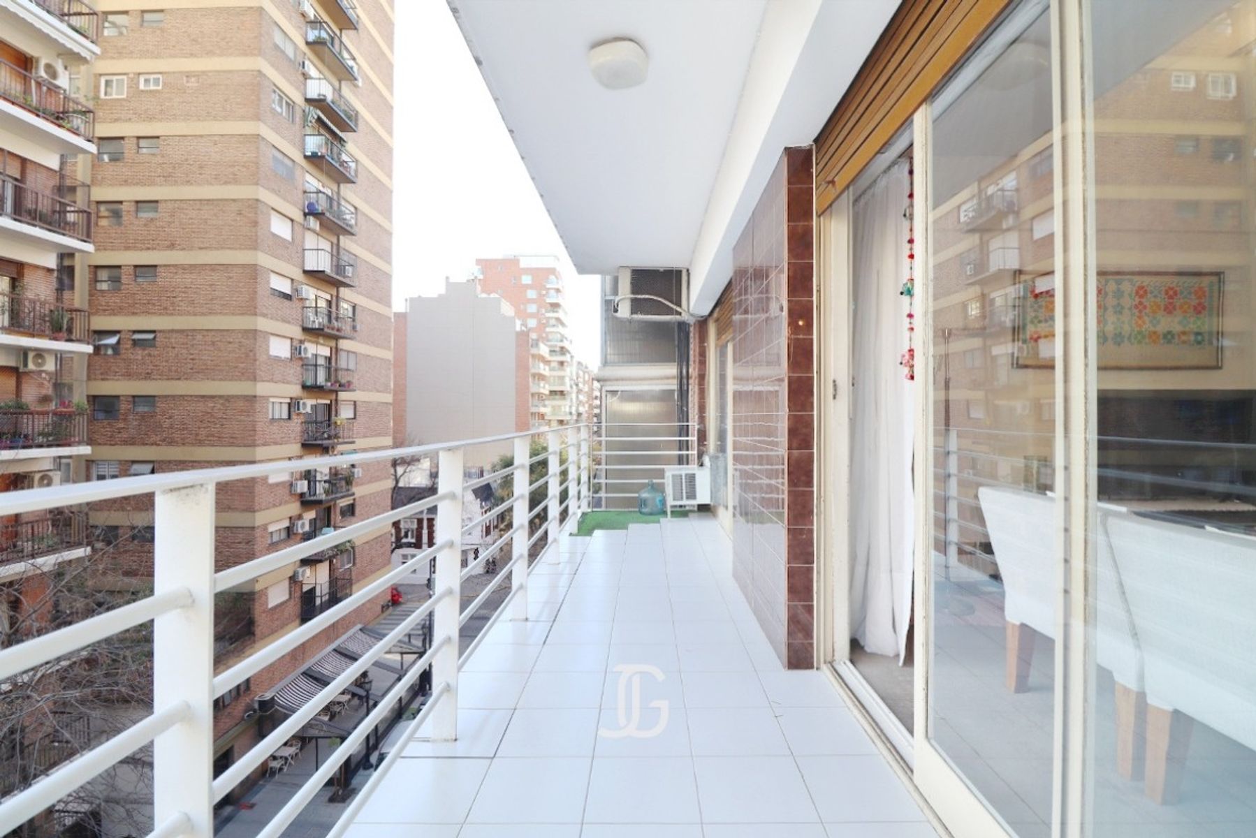 Excelente Departamento 4 Amb. C/ Dep. Al Frente. Cochera.-JorgeNewbery1700 — foto 6