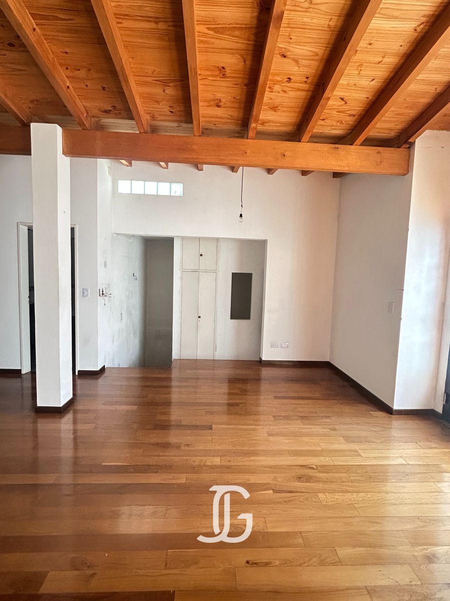 Excelente Local / Casa Uso Comercial. Ideal Gastronomia- Arribeños 2900.- Nuñez - 3