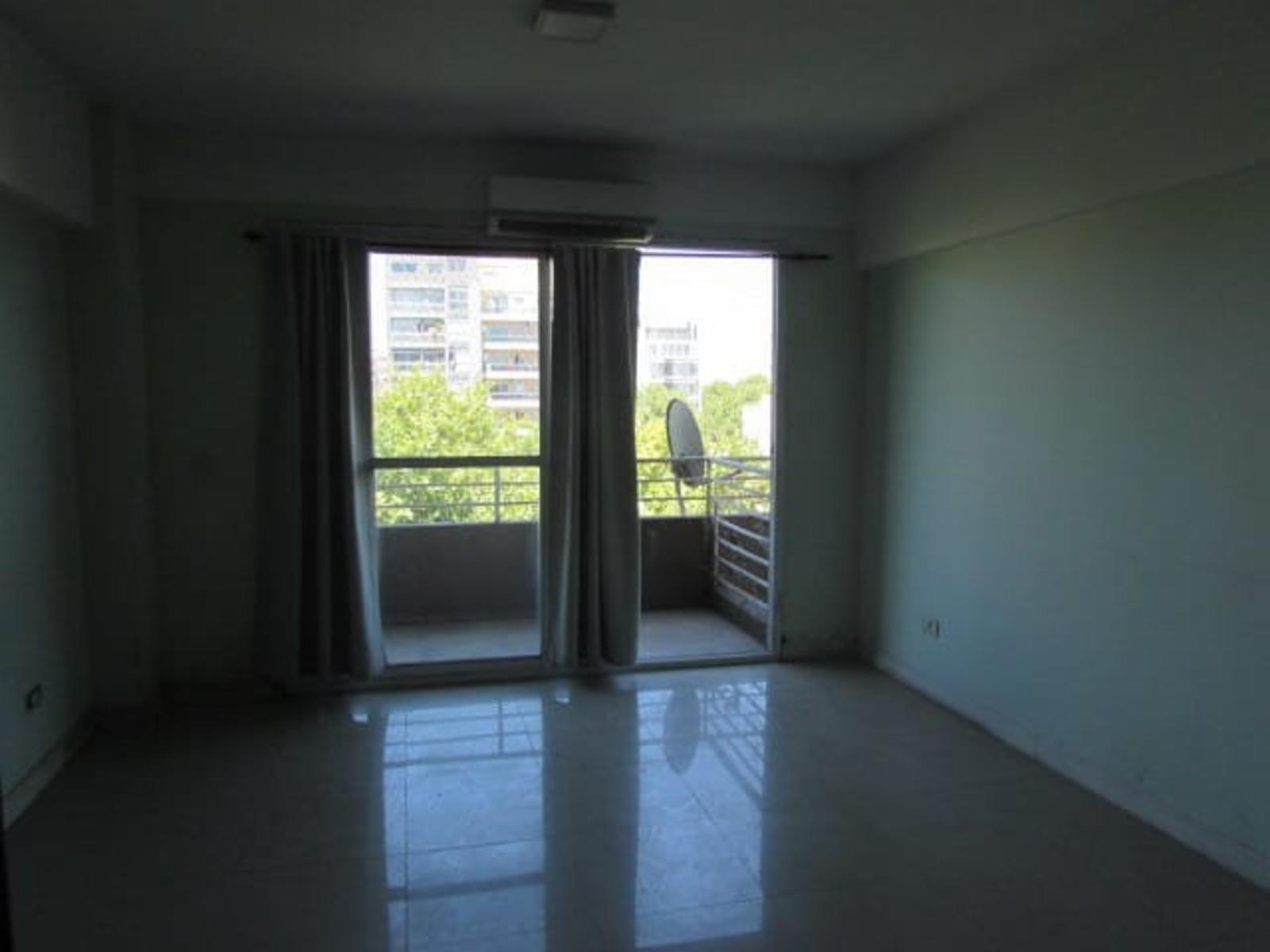 Departamento Monoambiente Con Balcón En Liniers — foto 3