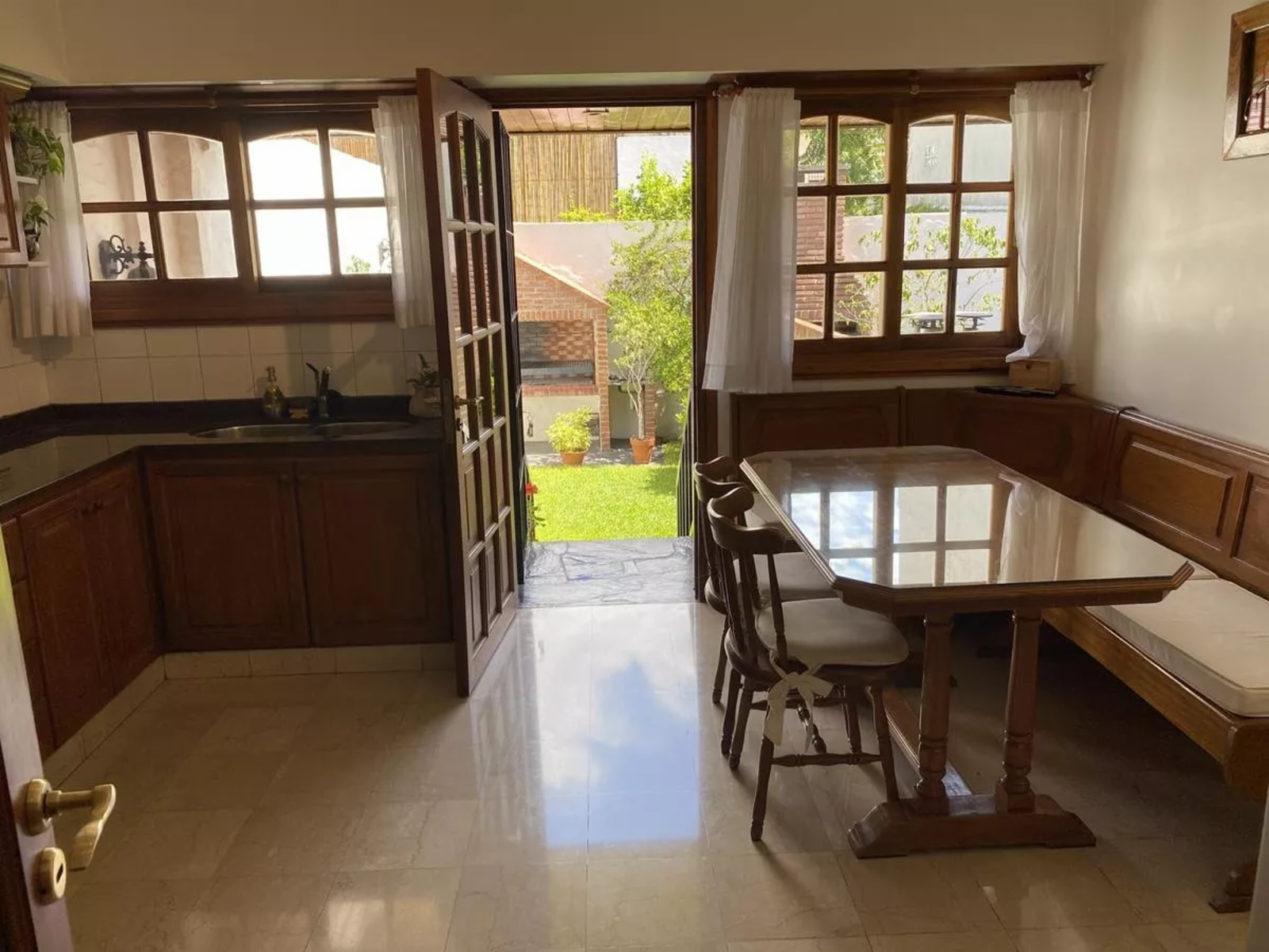Venta Casa 4 Ambientes, Jardín, Cochera En Coghlan, Capital Federal — foto 6