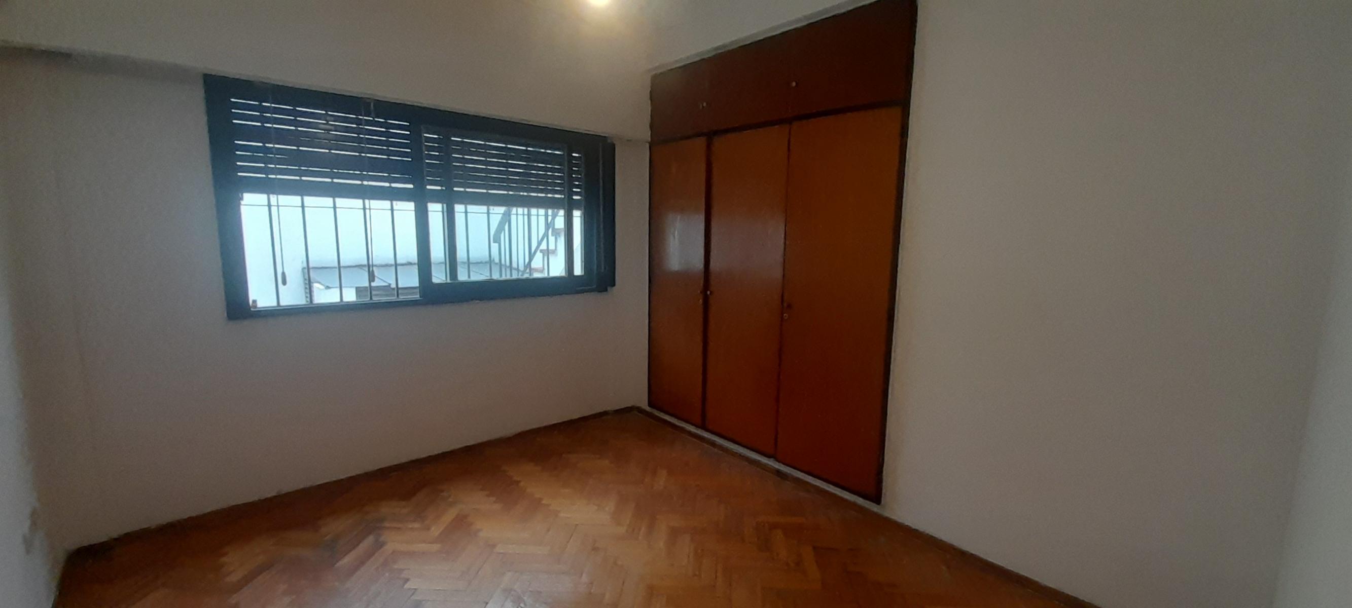 VENTA CASA 5 AMBIENTES BOEDO CON GARAGE/ LOCAL Y TERRAZA — foto 6