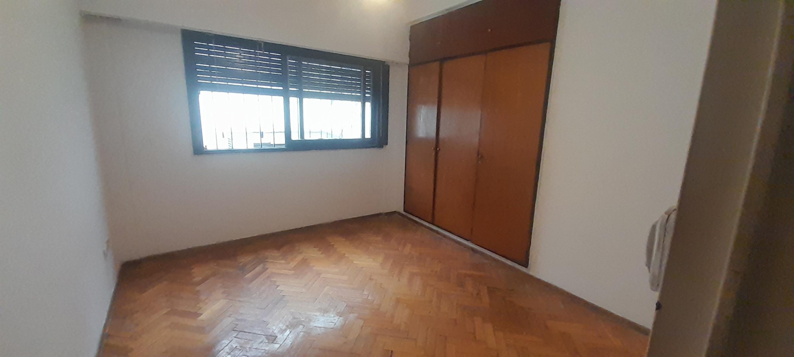 VENTA CASA 5 AMBIENTES BOEDO CON GARAGE/ LOCAL Y TERRAZA — foto 7