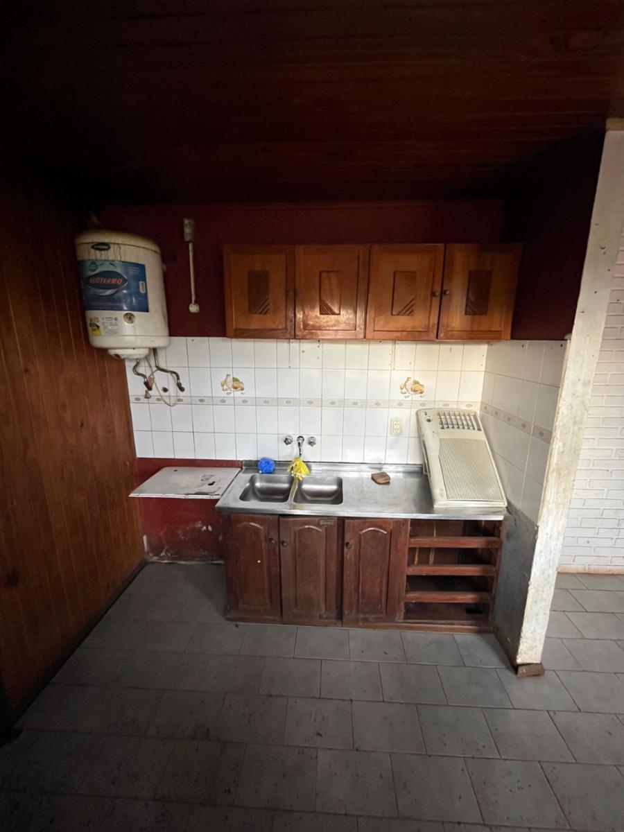 CASA EN VENTA A REFACCIONAR - 3