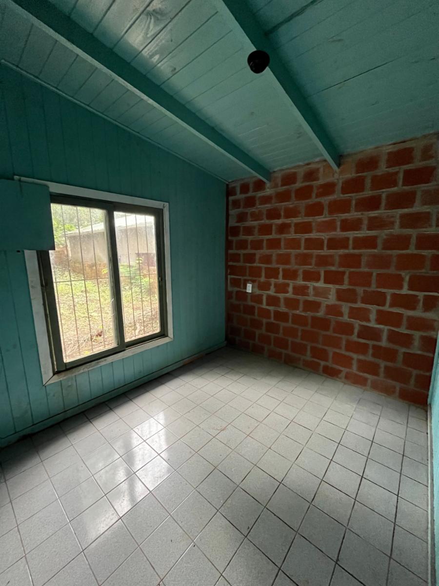 CASA EN VENTA A REFACCIONAR - 12
