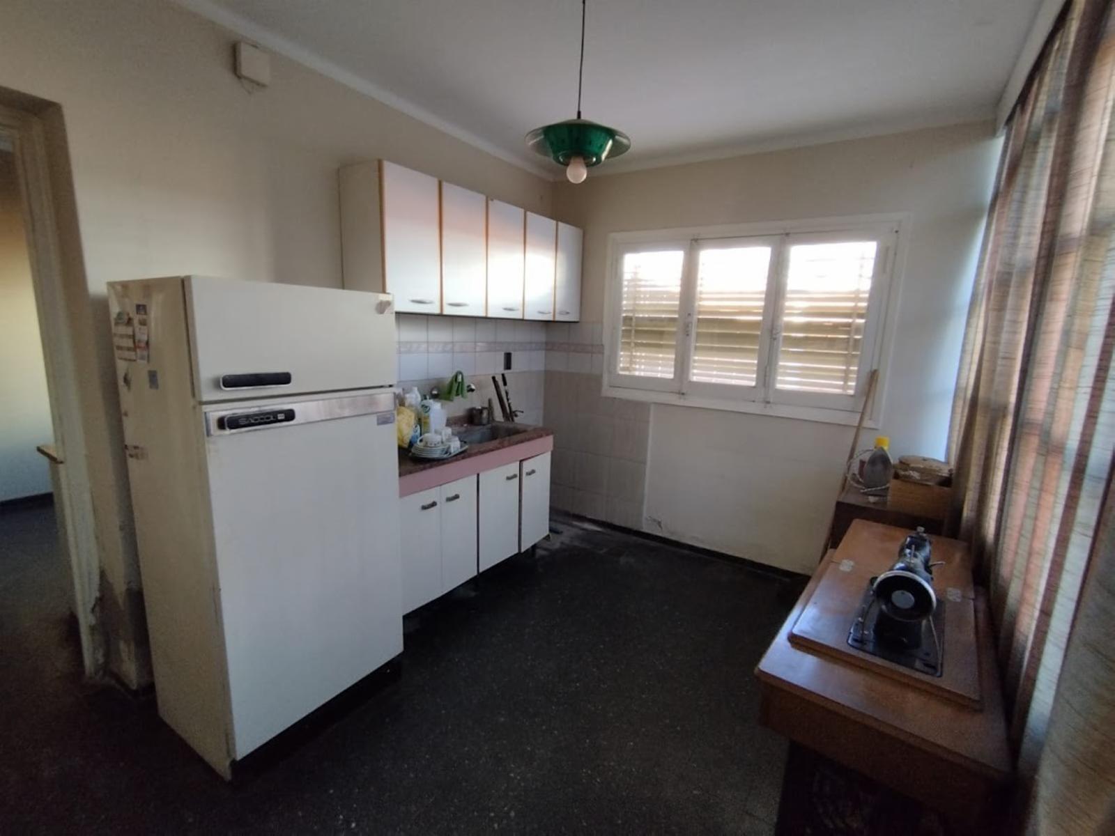 HERMOSA CASA EN GODOY CRUZ - CERCANA A BARRIO BANCARIO — foto 6