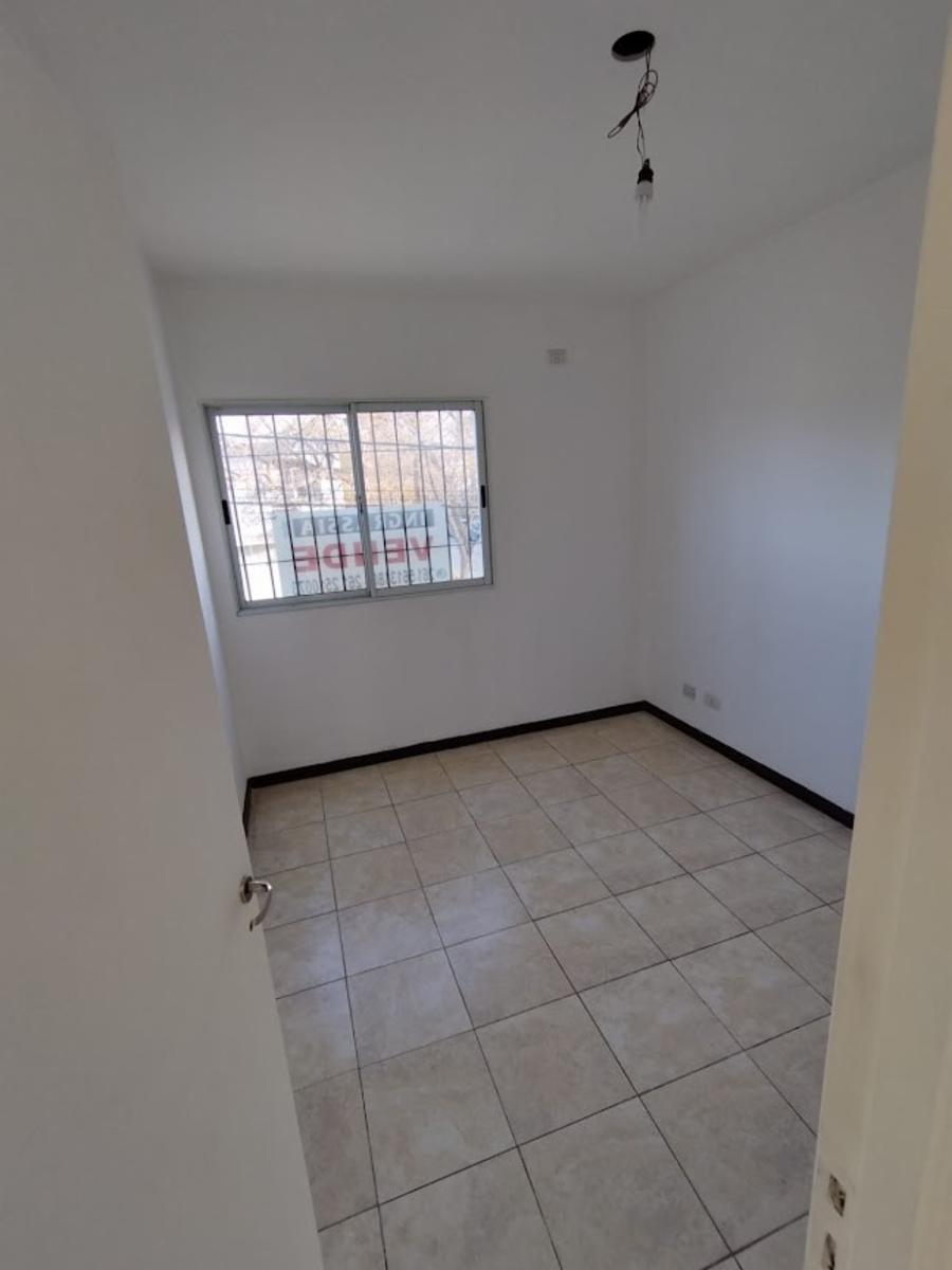 DEPARTAMENTO EN VENTA EN GODOY CRUZ - CERCA PLAZA DEPARTAMENTAL — foto 8