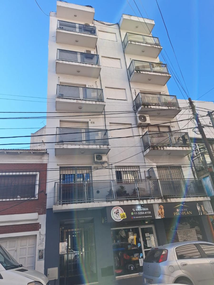 Excelente dpto 1 amb con balcón Frente — foto 7