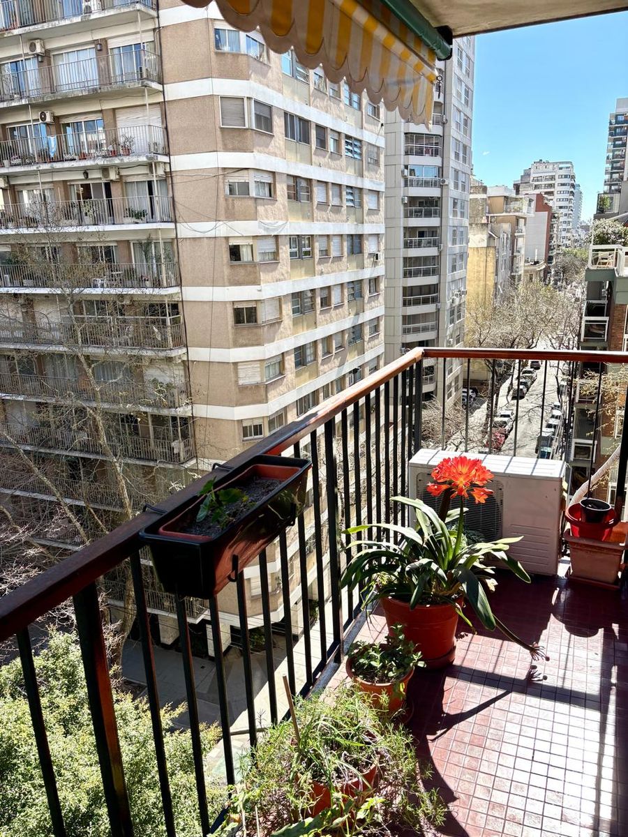 Barrancas de Belgrano piso cuatro ambientes, dependencia, cochera y baulera — foto 2