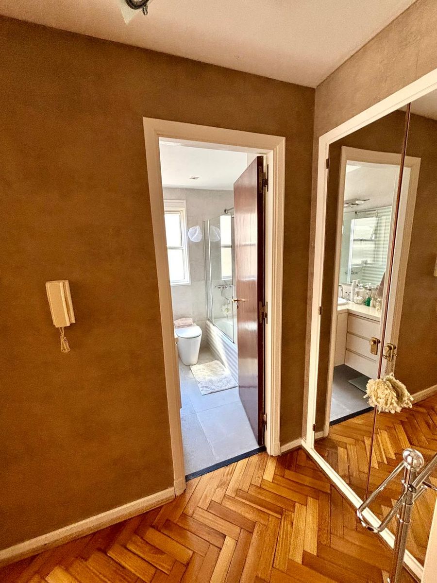 Barrancas de Belgrano piso cuatro ambientes, dependencia, cochera y baulera — foto 14