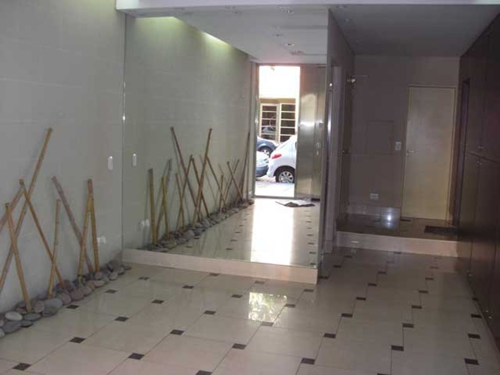 NUÑEZ 2 AMB A. PROFESIONAL A METROS AV. CABILDO - 16