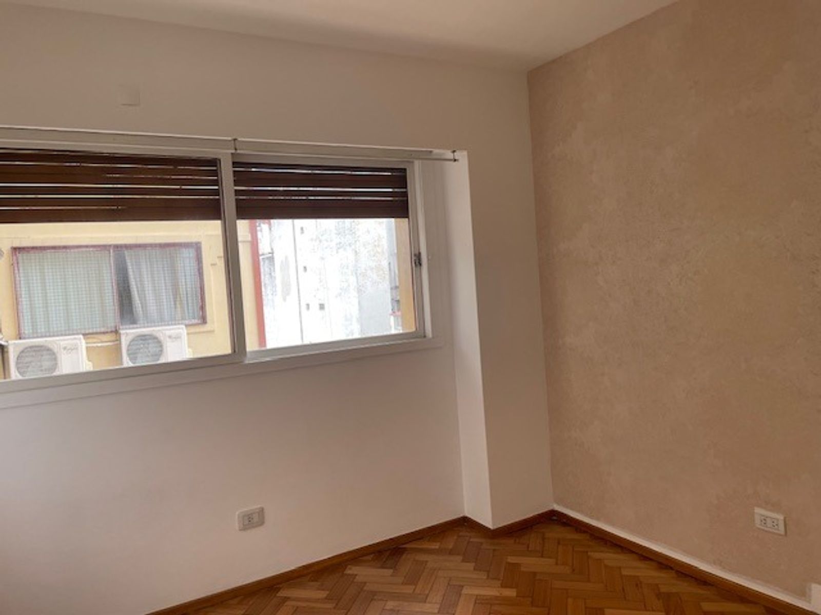 CABALLITO EXCELENTE 2 AMB APTO PROF. O VIVIENDA - 4