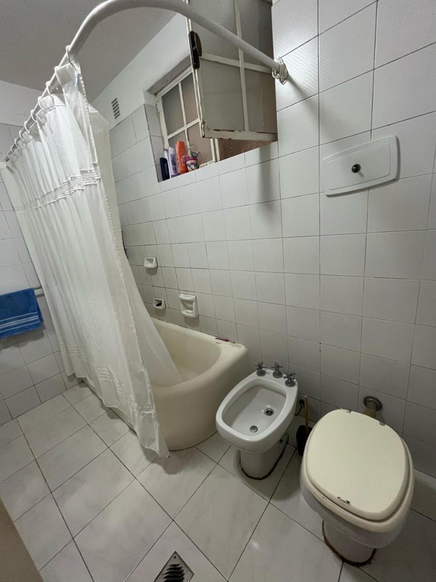AMPLIO Y COMODO DEPARTAMENTO DE 4 AMB. EN RECOLETA — foto 13