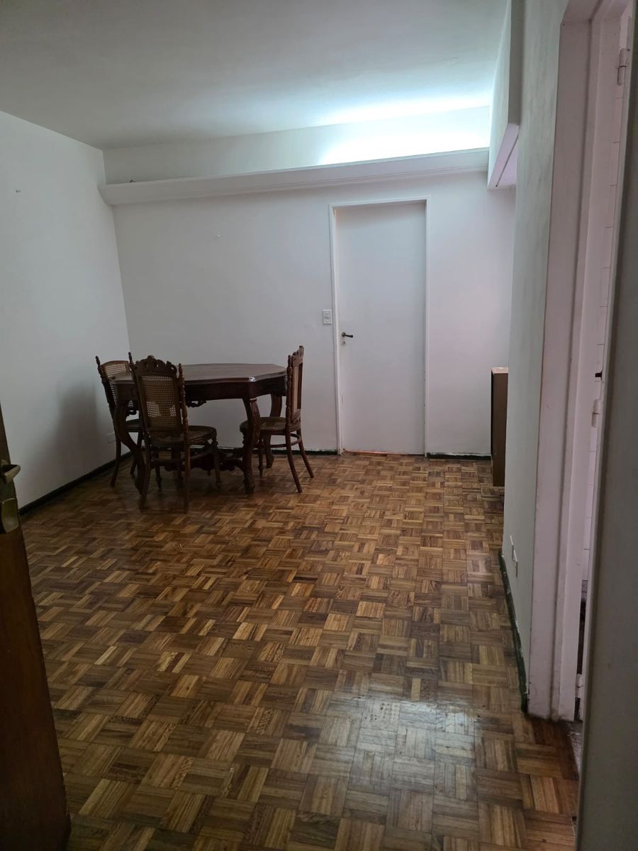 Departamento de 2 amb a refaccionar, con 2 patios/Apto credito - 3