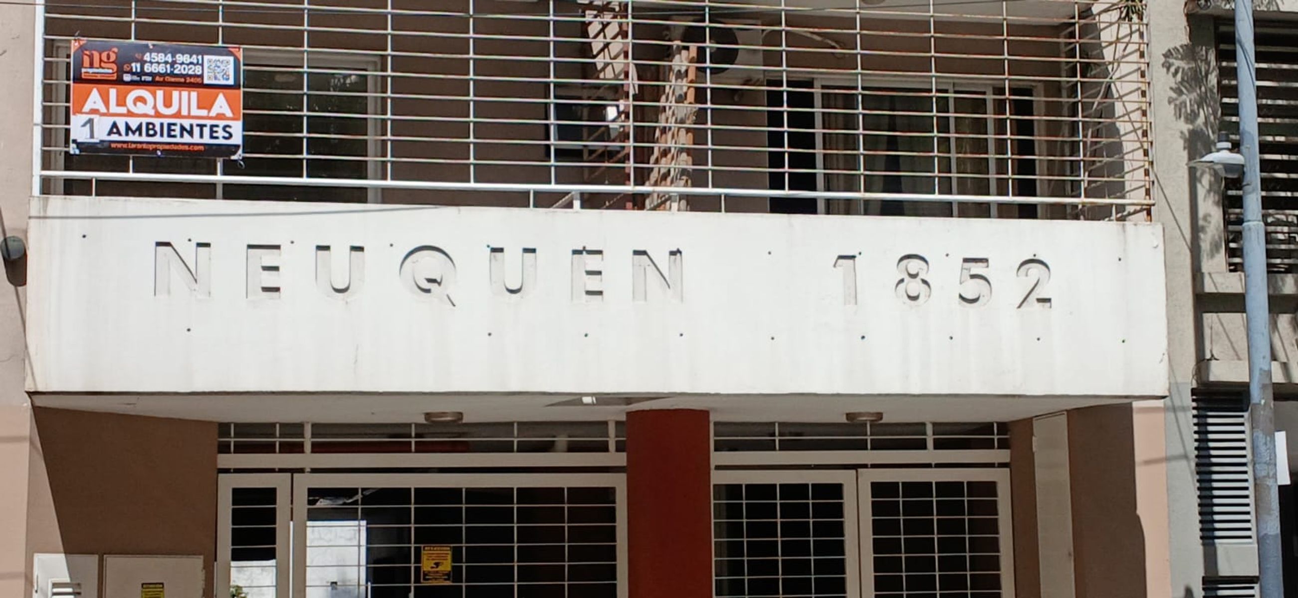Monoambiente al frente con balcón, Neuquen 1852 a 50 mts de Plaza Irlanda - 1