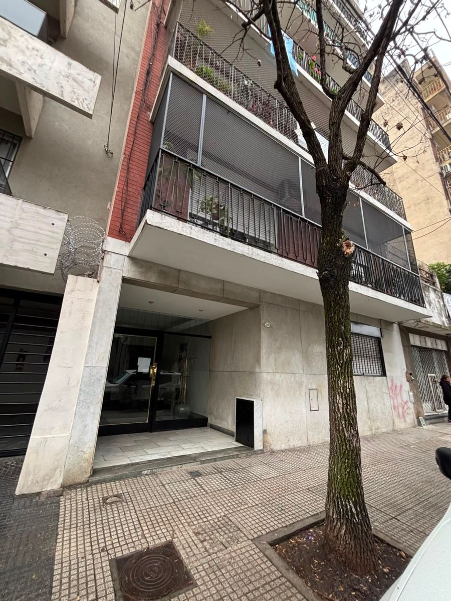 2 Ambientes en Flores - 14