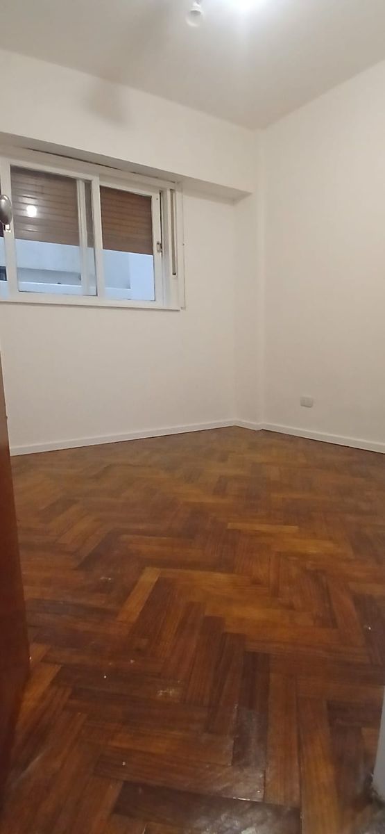 Donato Alvarez 2075 Planta Baja , Dos Ambientes con patio a 50 Mts de Av Gral San Martín - 8