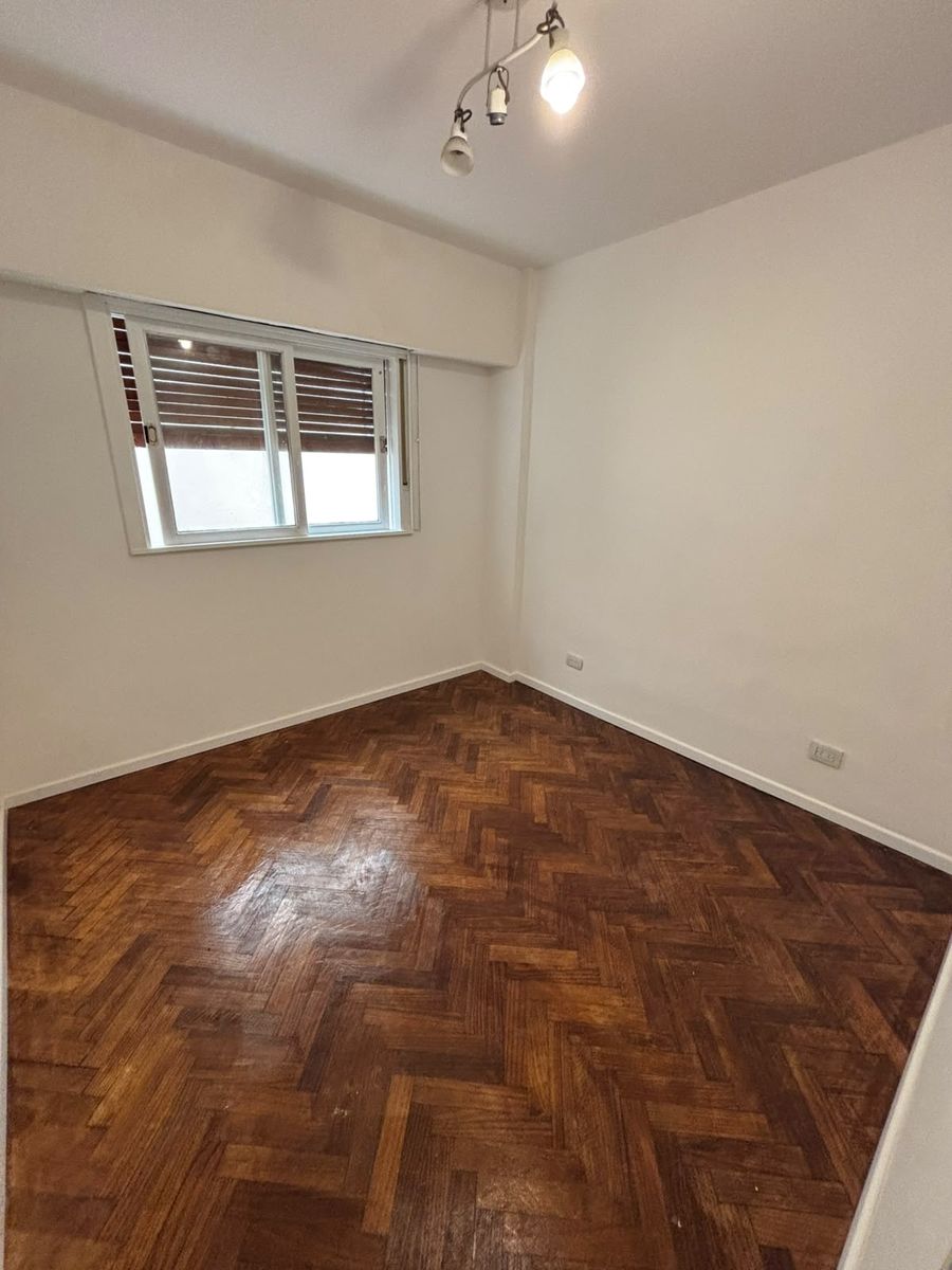 Donato Alvarez 2075 Planta Baja , Dos Ambientes con patio a 50 Mts de Av Gral San Martín - 13