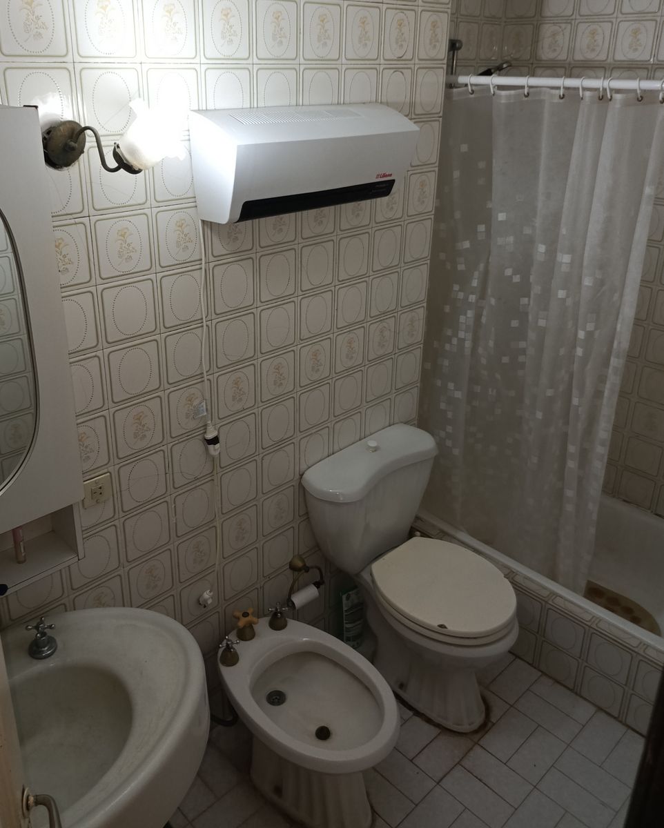 VENTA, HERMOSA CASA - 8