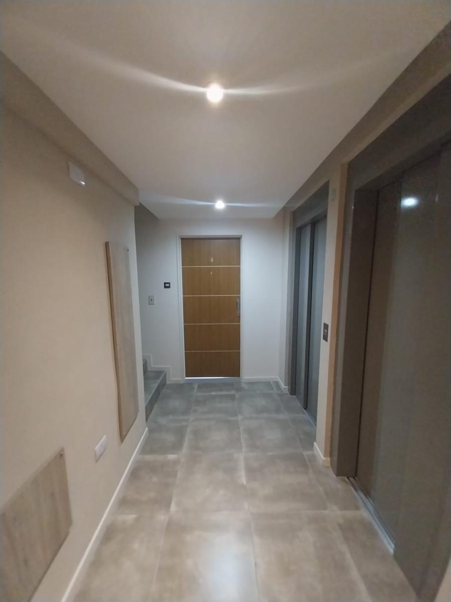 EXTRAORDINARIO DEPARTAMENTO DE DOS AMBIENTES AL FRENTE — foto 4