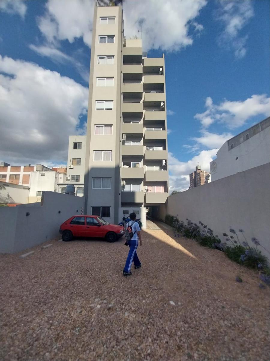 EXTRAORDINARIO DEPARTAMENTO DE DOS AMBIENTES AL FRENTE — foto 14