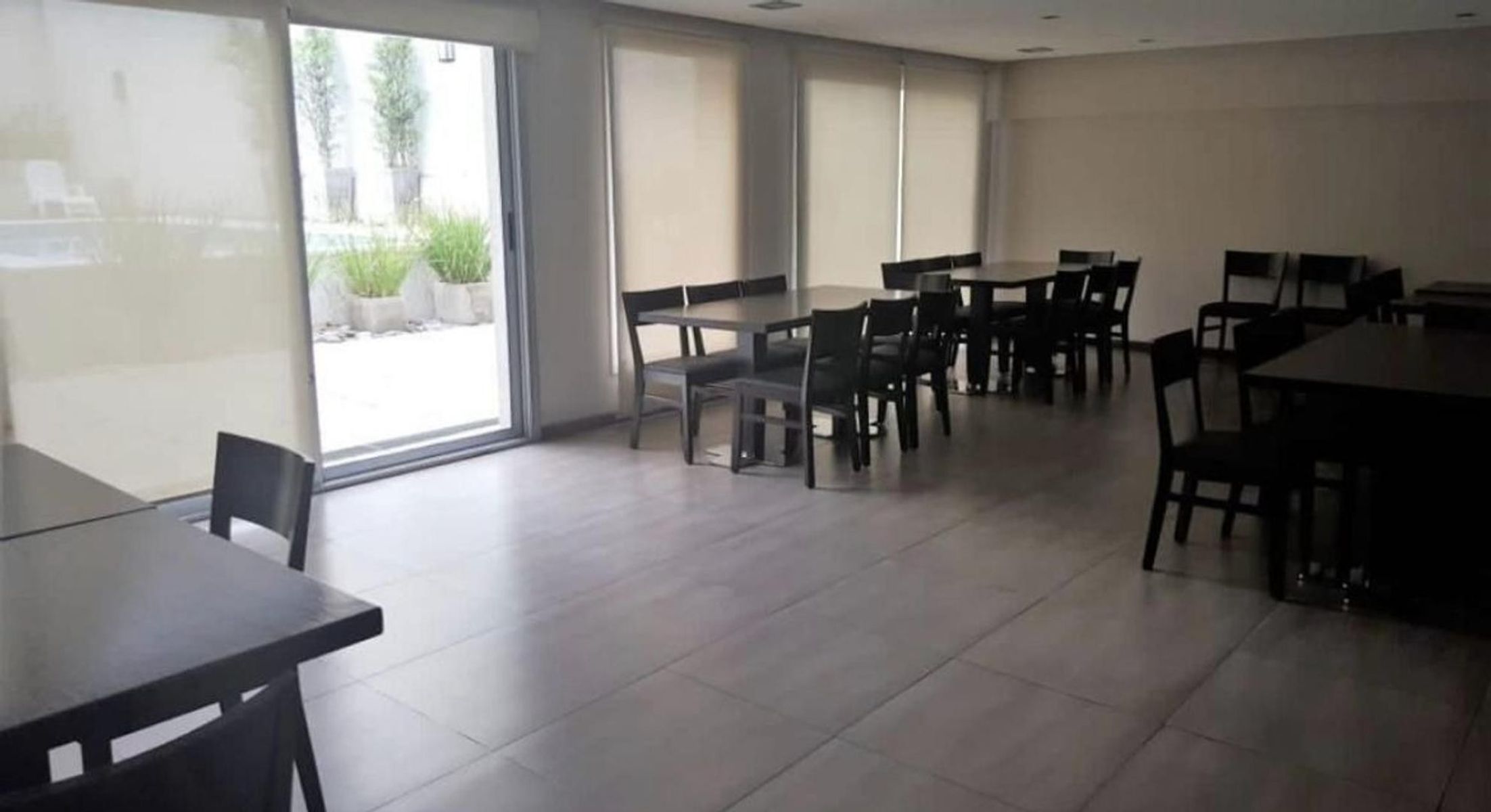 DESCUBRI ESTE INCREIBLE DEPARTAMENTO CASTELAR NORTE — foto 14