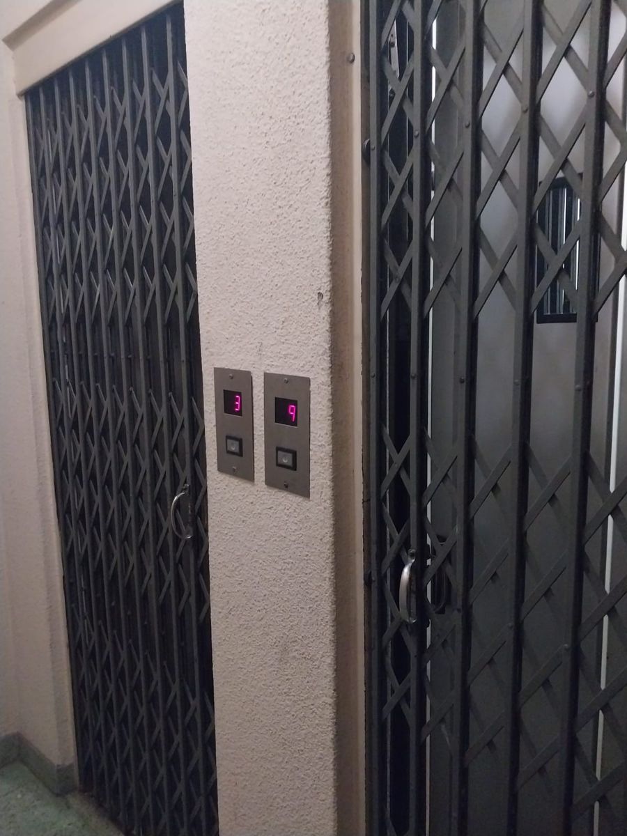 TRES AMBIENTES AMPLIOS,BARRIO LINIERS. ¡ EN LA SUBIDA DEL AUTOPISTA 25DE MAYO — foto 2