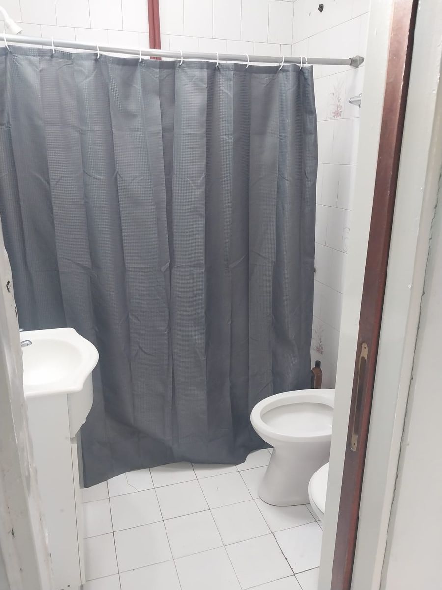 VENTA DE CASA EN LOTE PROPIO, 200 mts DE AV. VERGARA - 10