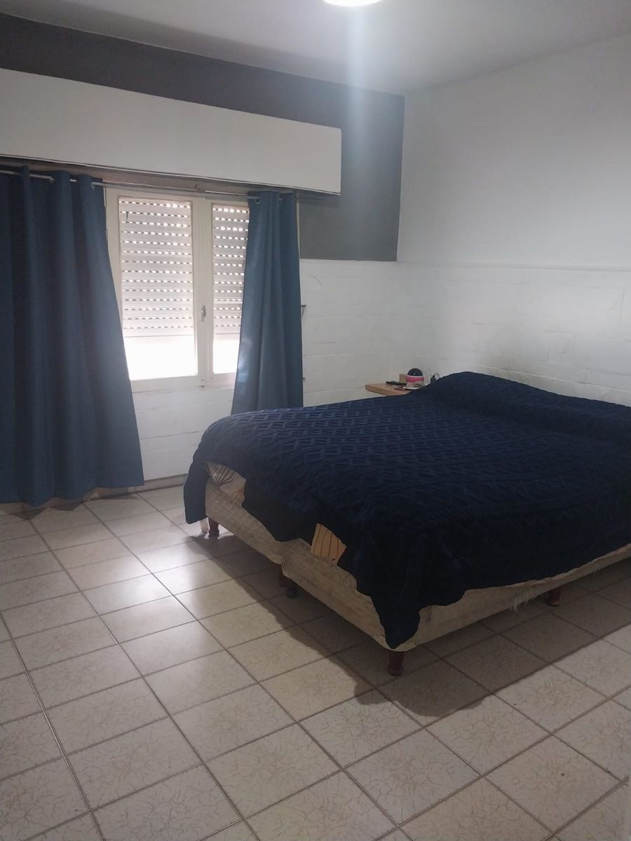 VENTA DE CASA EN LOTE PROPIO, 200 mts DE AV. VERGARA - 14