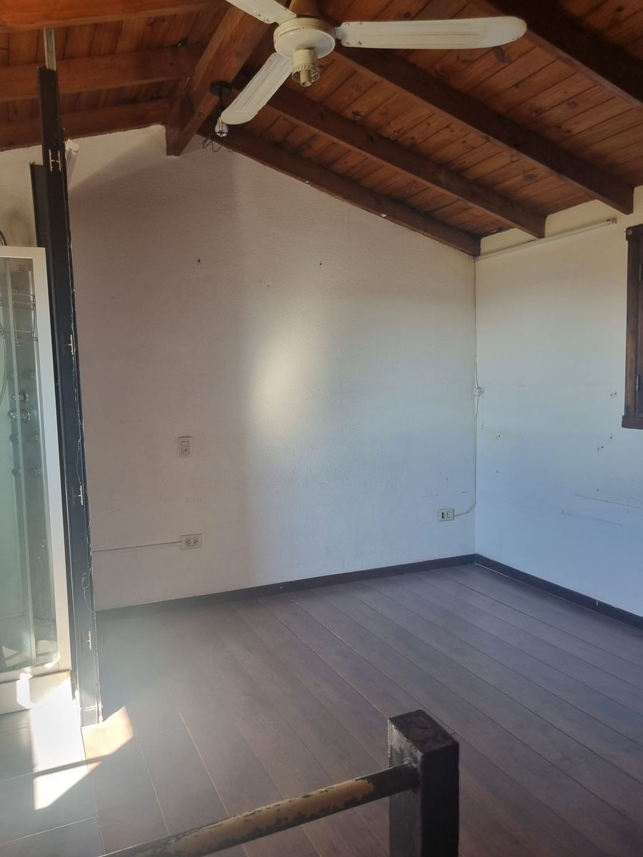 TRIPLEX EN VENTA FRENTE A PLAZA CATTANEO - 5