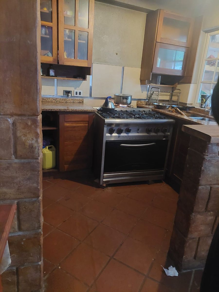TRIPLEX EN VENTA FRENTE A PLAZA CATTANEO - 9
