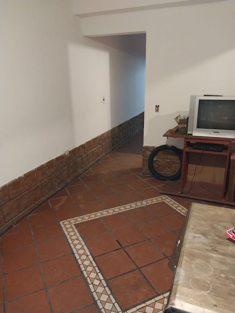 TRIPLEX EN VENTA FRENTE A PLAZA CATTANEO - 15