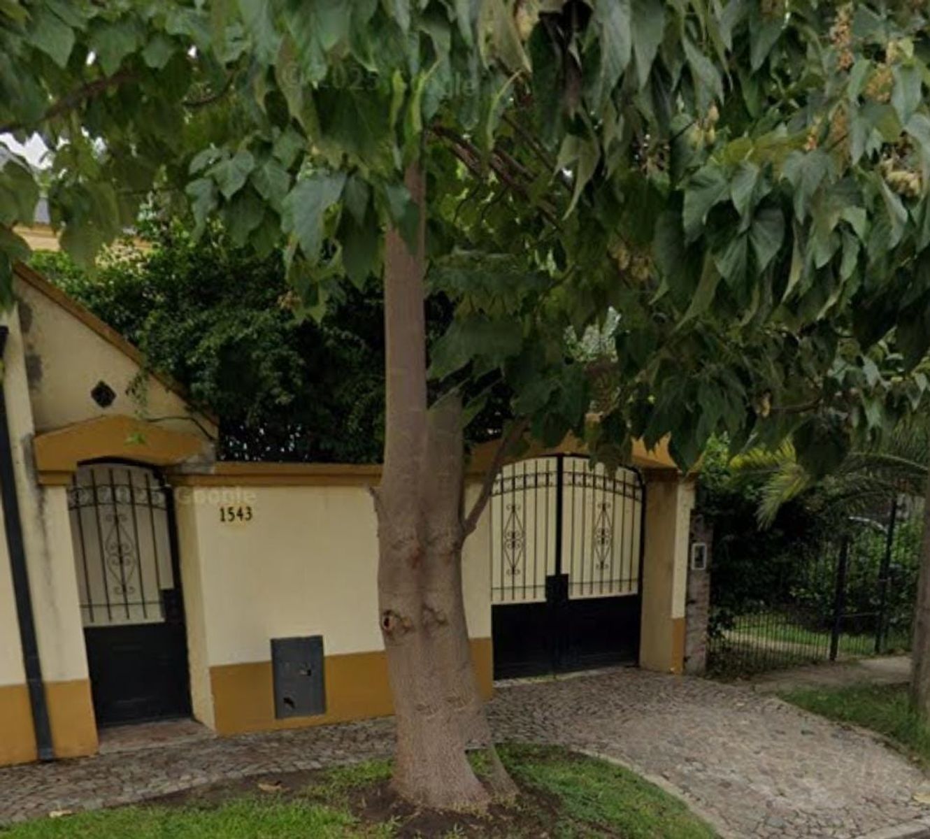 VENTA DE CHALET DOS PLANTAS CASTELAR SUR - 2