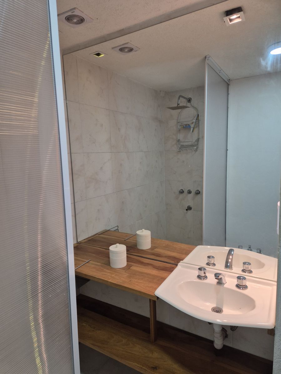Venta de dos ambientes HAEDO SUR - 8