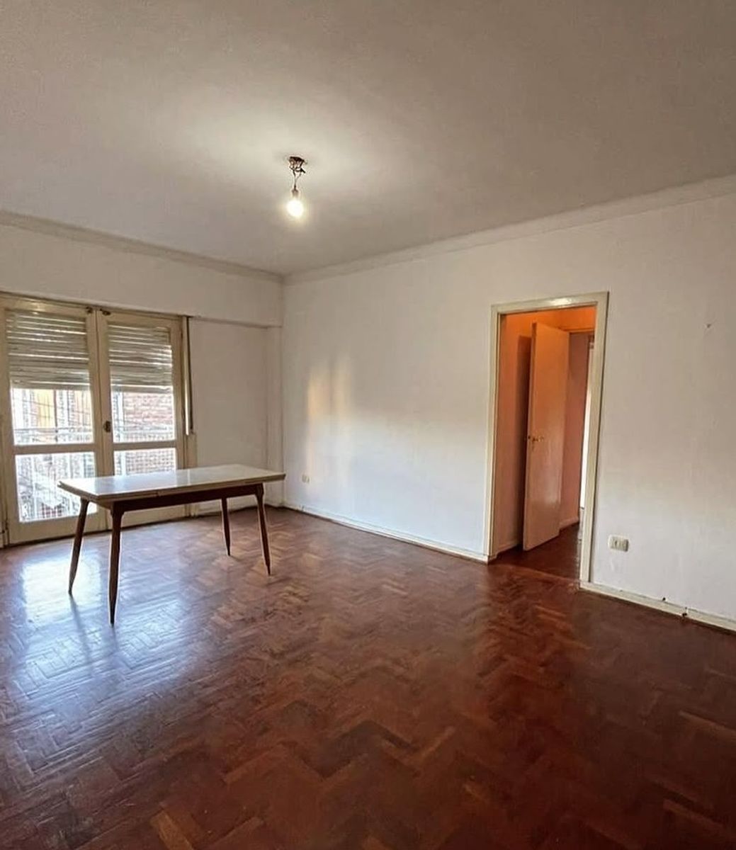 Castelar Centro 4 ambientes amplios, viví con espacio — foto 11