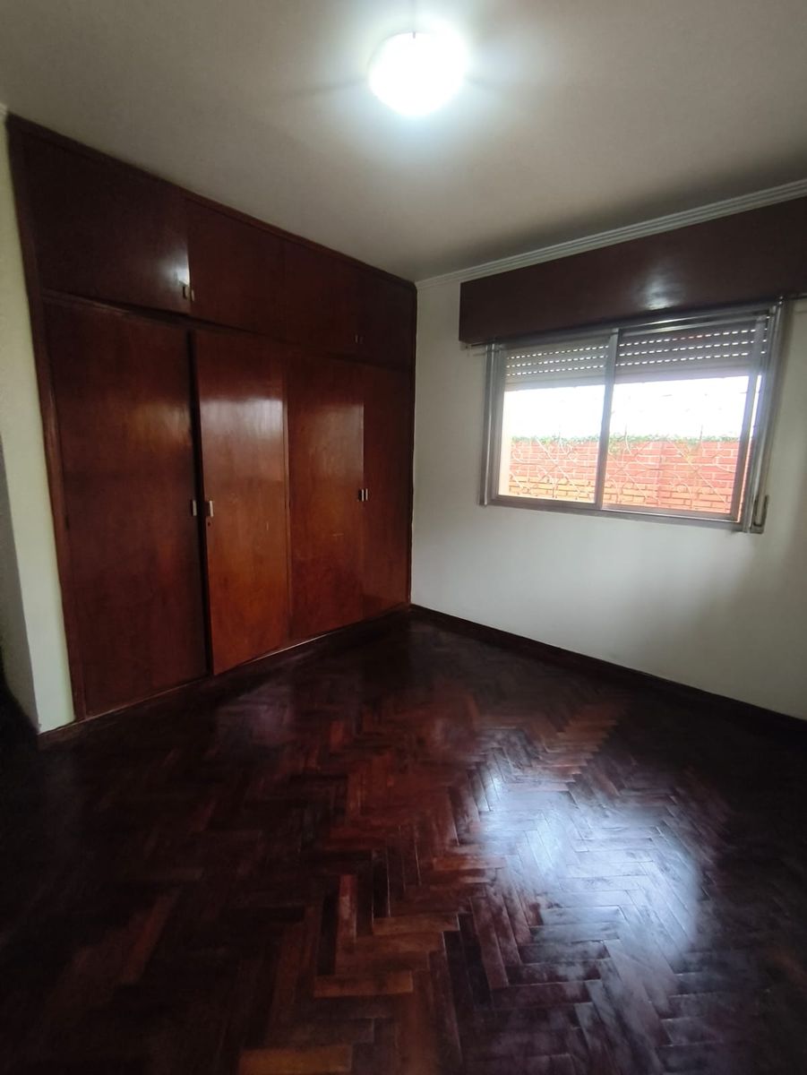 Casa Céntrica 4 Dormitorios 2 Baños Apto Crédito Oberá Misiones - 3