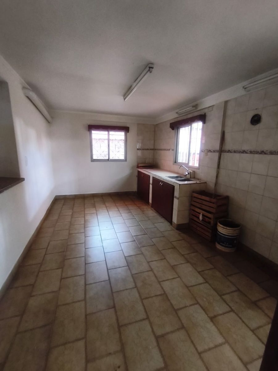 Casa Céntrica 4 Dormitorios 2 Baños Apto Crédito Oberá Misiones - 13
