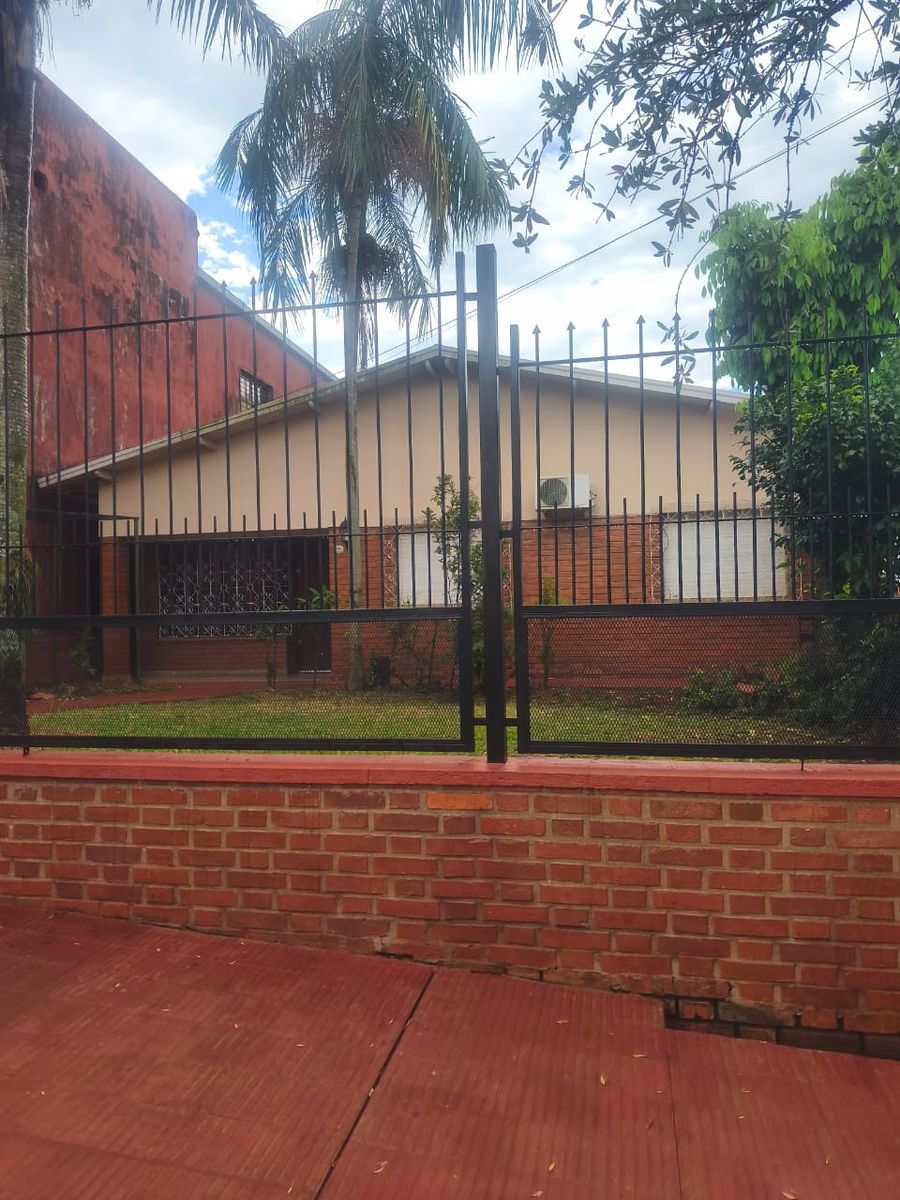 Casa Céntrica 4 Dormitorios 2 Baños Apto Crédito Oberá Misiones - 25