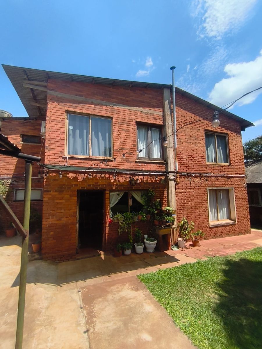 Terreno En Esquina 600m2 Doble Frente Venta Zona R1 Oberá - 1