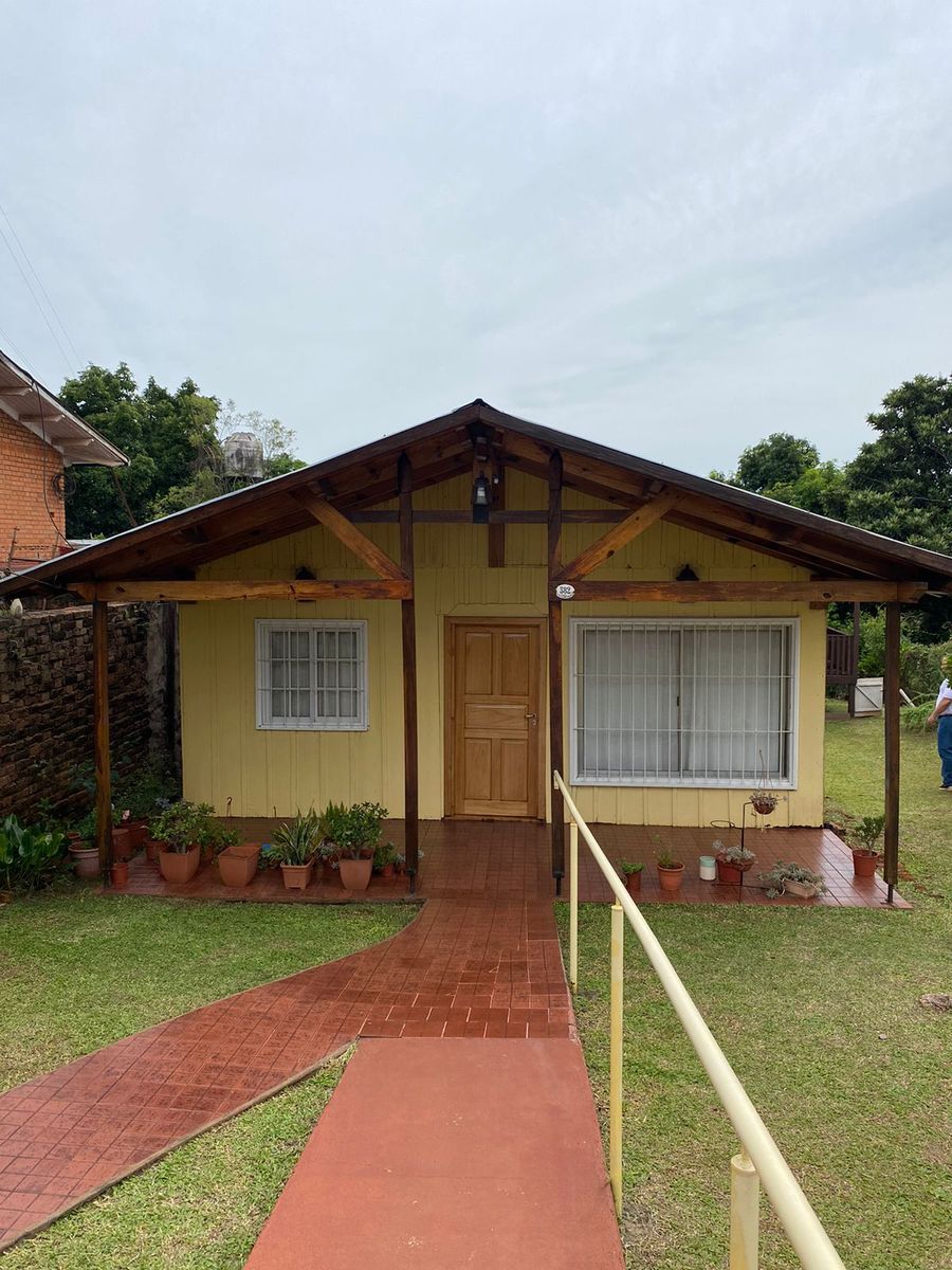 Casa Con Amplio Terreno 622m2 En Venta Centro Oberá Misiones - 9