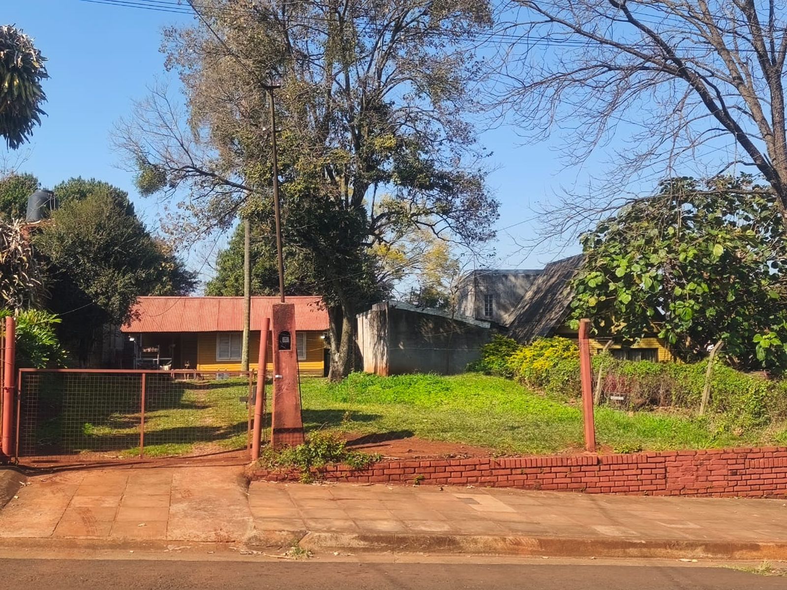 Casa 2 Dormitorios En Venta Oberá Misiones Terreno 500m2 - 2