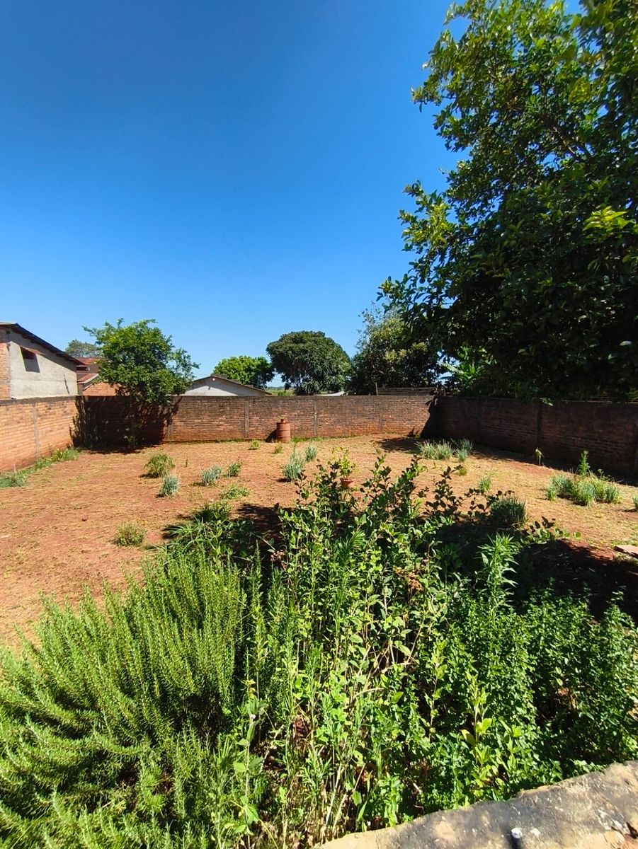 OPORTUNIDAD - CASA EN VENTA EN LOS HELECHOS-OBERA - 9