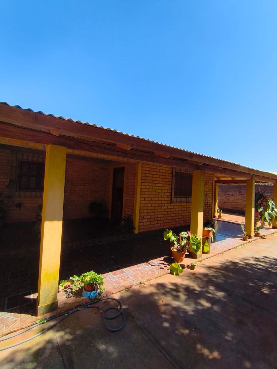 OPORTUNIDAD - CASA EN VENTA EN LOS HELECHOS-OBERA - 11