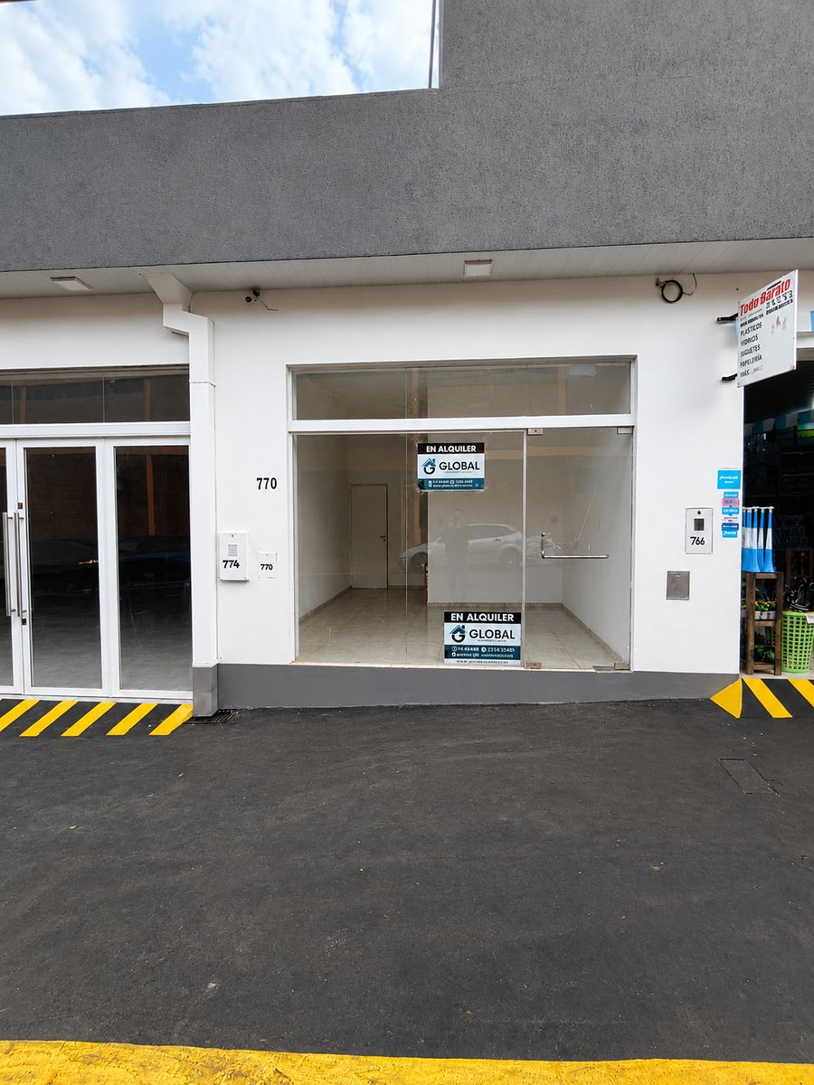 LOCAL EN ALQUILER - CALLE FRENCH 370 - OBERA - 3