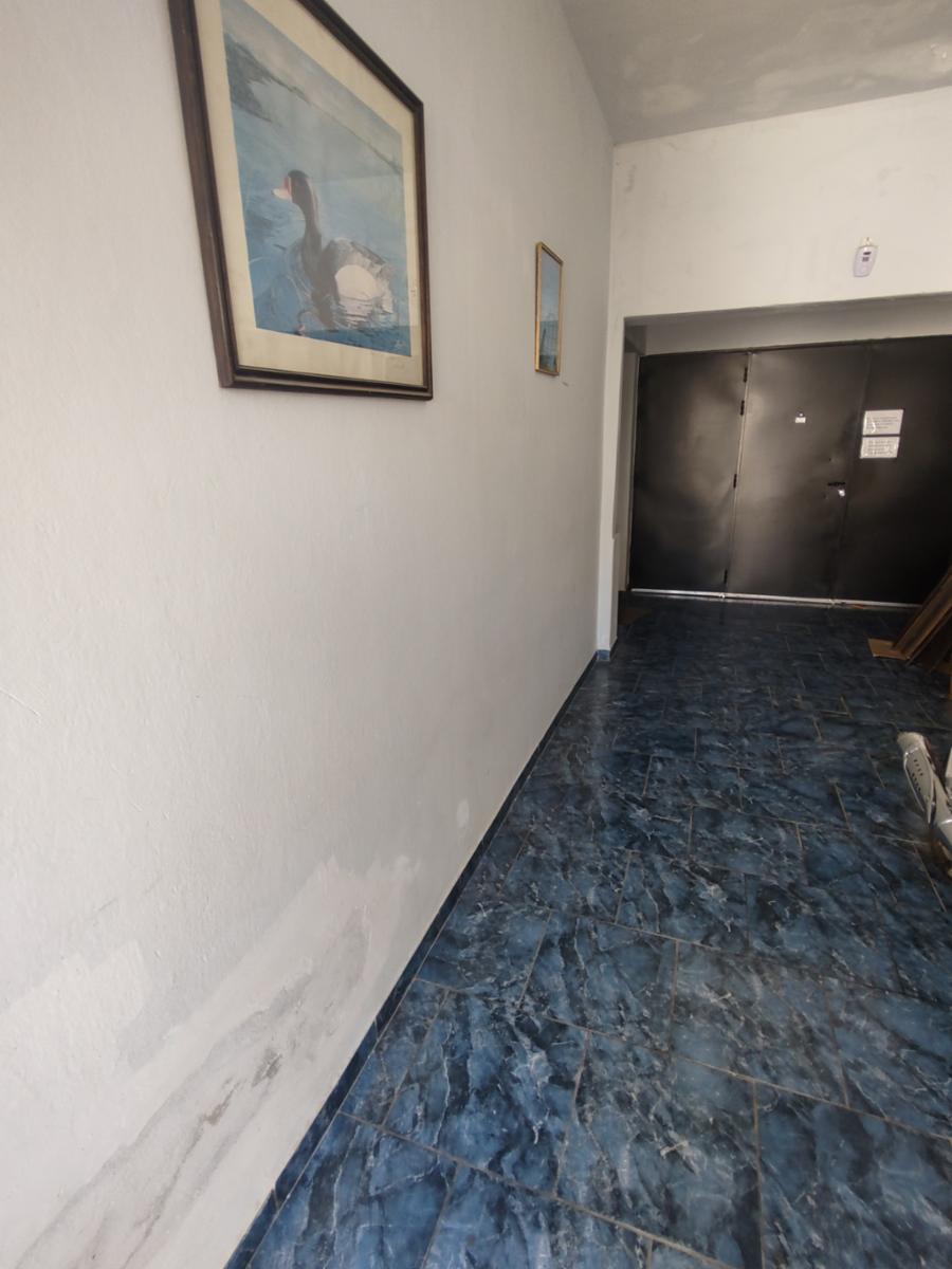CASA DE TRES AMBIENTES AMPLIA, REFORMADA A NUEVO. CON DEPTO — foto 3