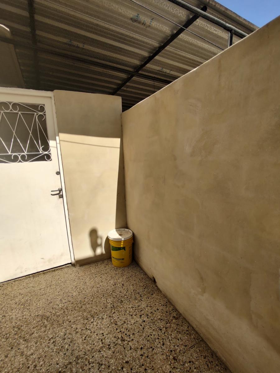 CASA DE TRES AMBIENTES AMPLIA, REFORMADA A NUEVO. CON DEPTO — foto 6