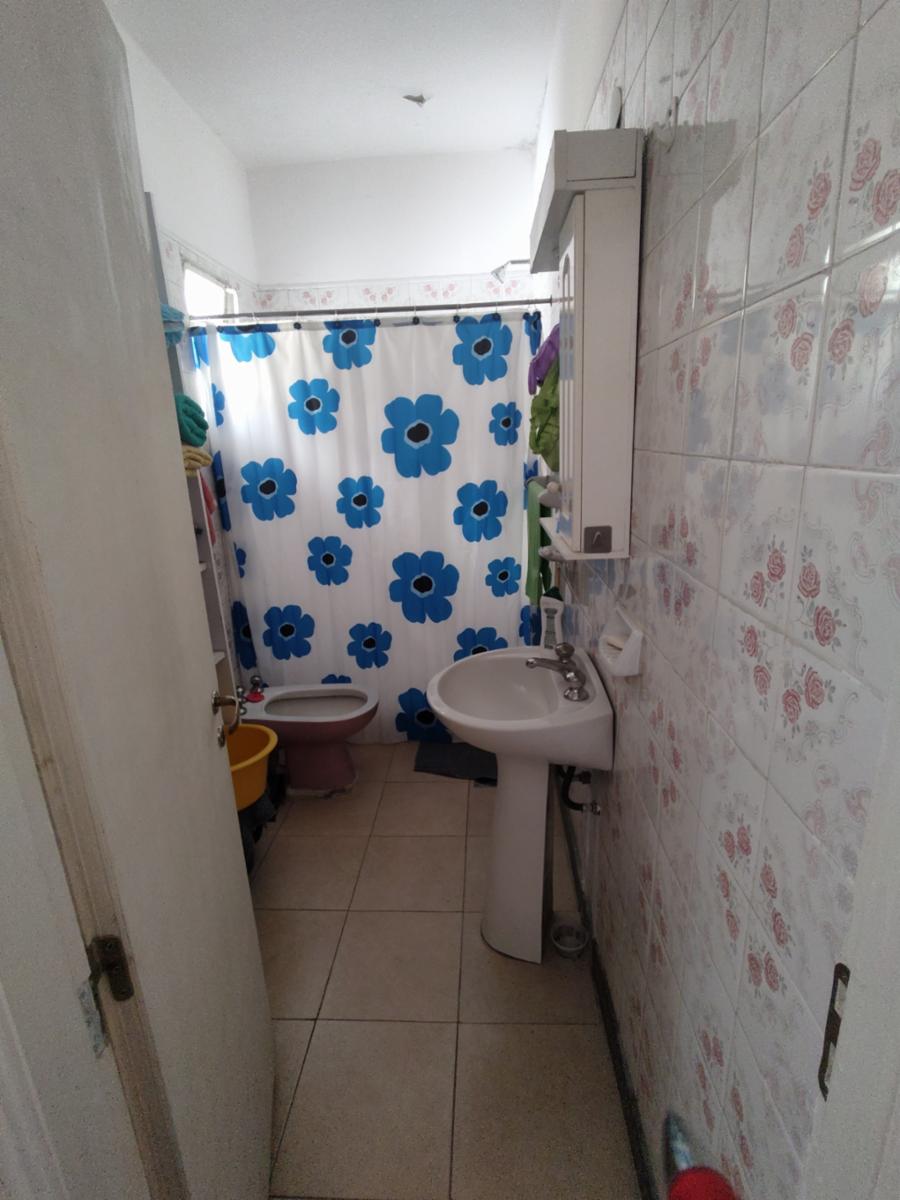 CASA DE TRES AMBIENTES AMPLIA, REFORMADA A NUEVO. CON DEPTO — foto 8