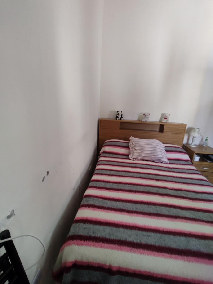 CASA DE TRES AMBIENTES AMPLIA, REFORMADA A NUEVO. CON DEPTO — foto 9