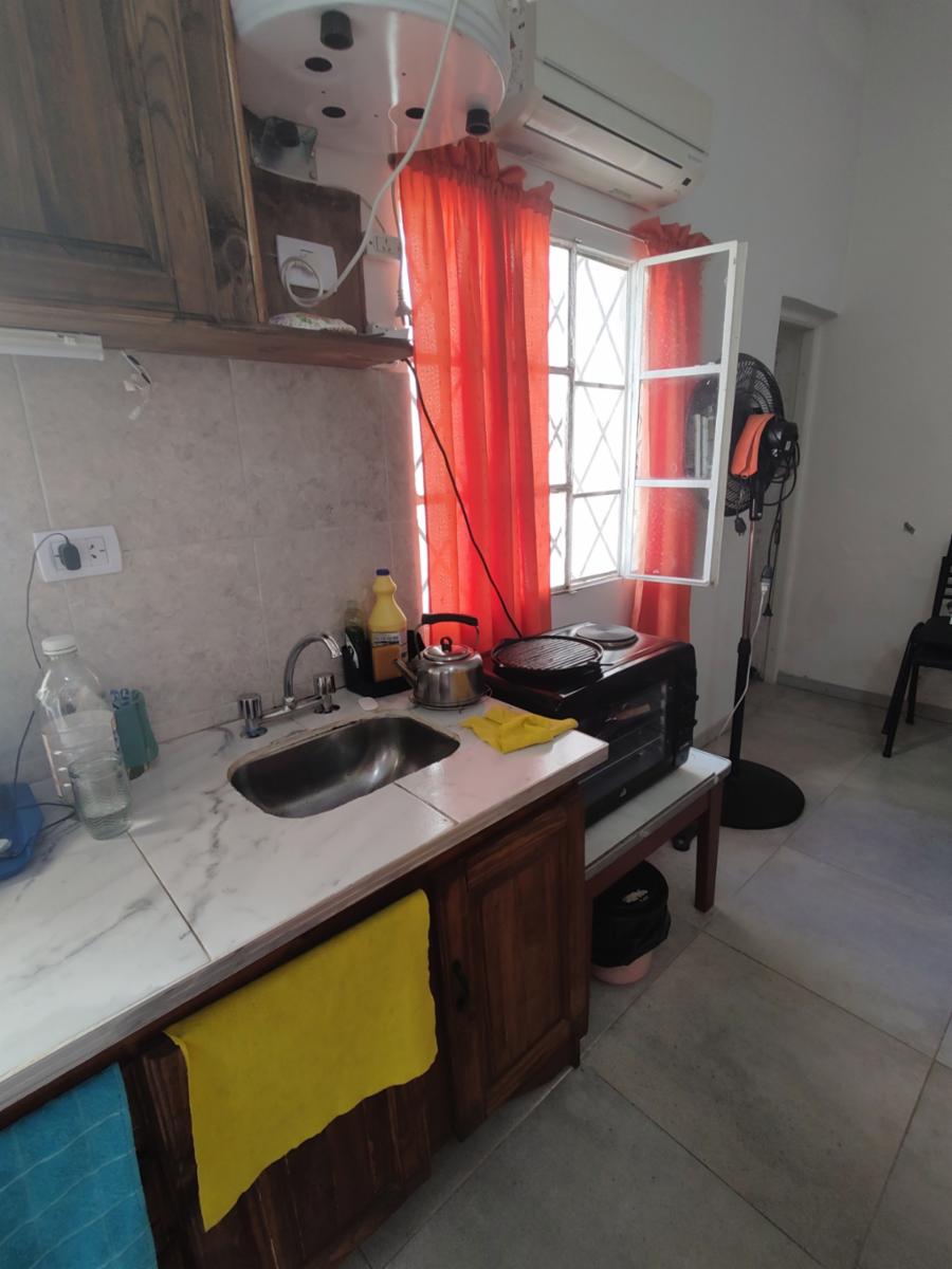 CASA DE TRES AMBIENTES AMPLIA, REFORMADA A NUEVO. CON DEPTO — foto 15